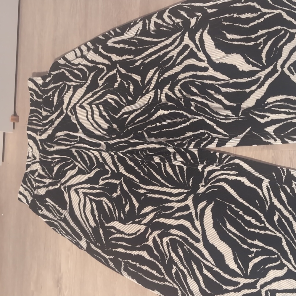 Bar III Wide Leg Pants, Large